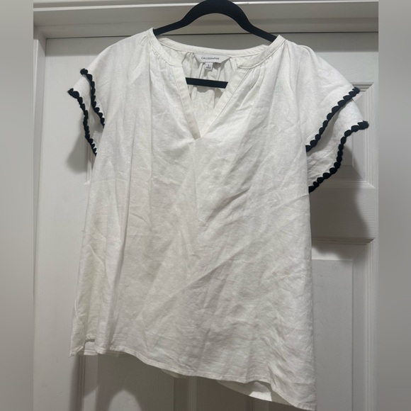 White blouse size large - Picture 1 of 4